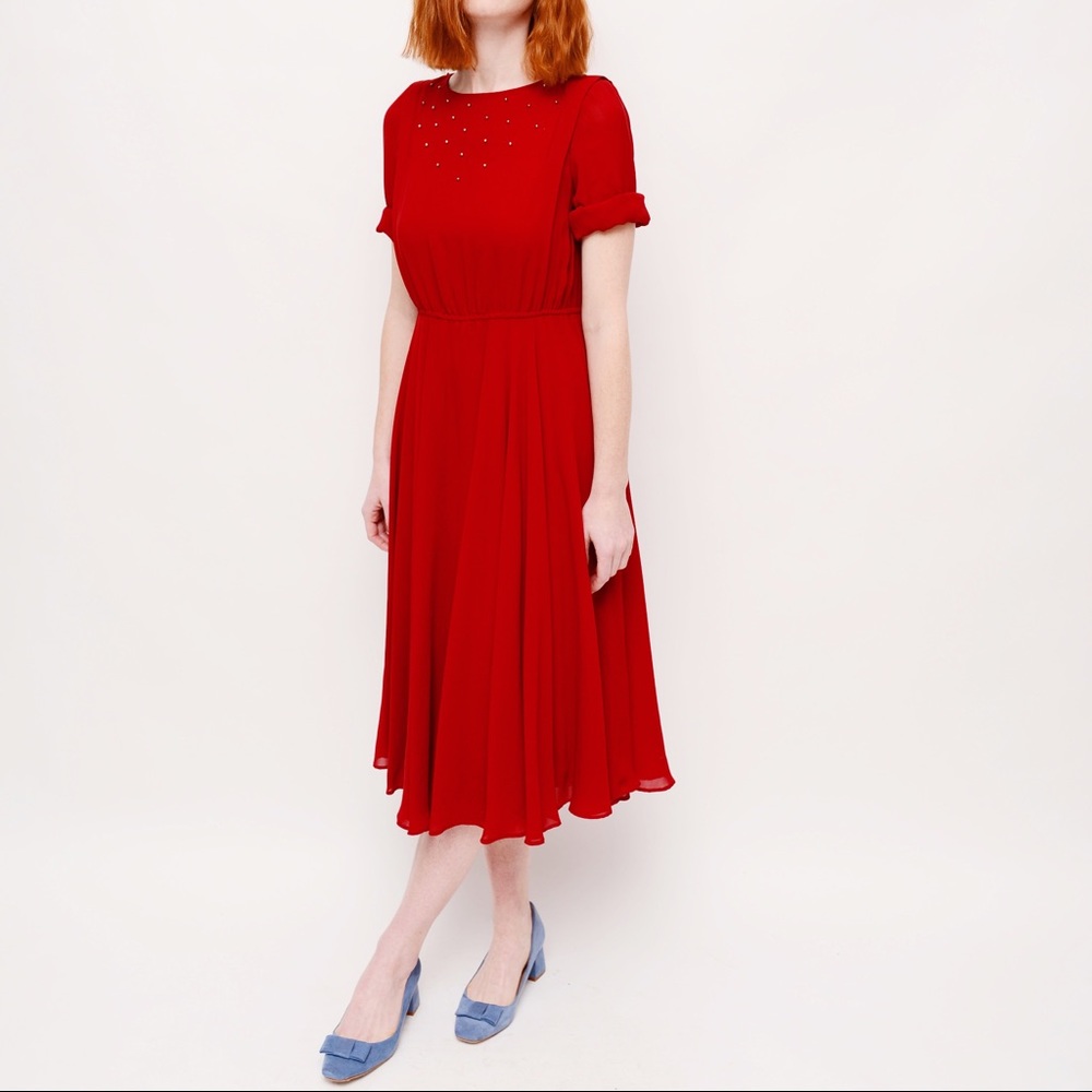 Maroon long sleeve dress with pockets